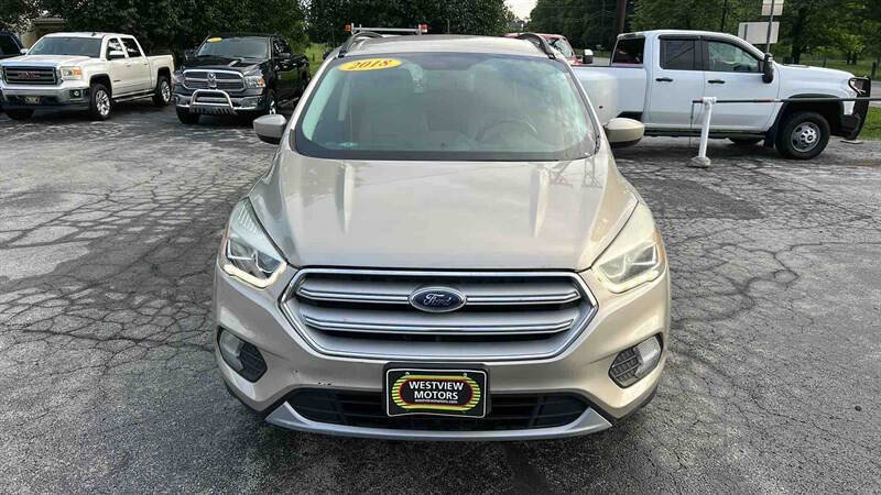 Used 2018 Ford Escape SEL image 3