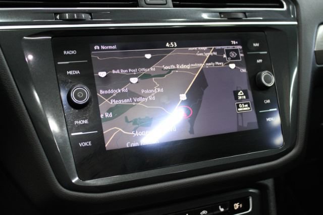 Used 2019 Volkswagen Tiguan SEL Premium R-Line AWD/4WD image 17