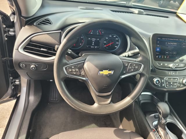 Used 2024 Chevrolet Malibu LT FWD image 30
