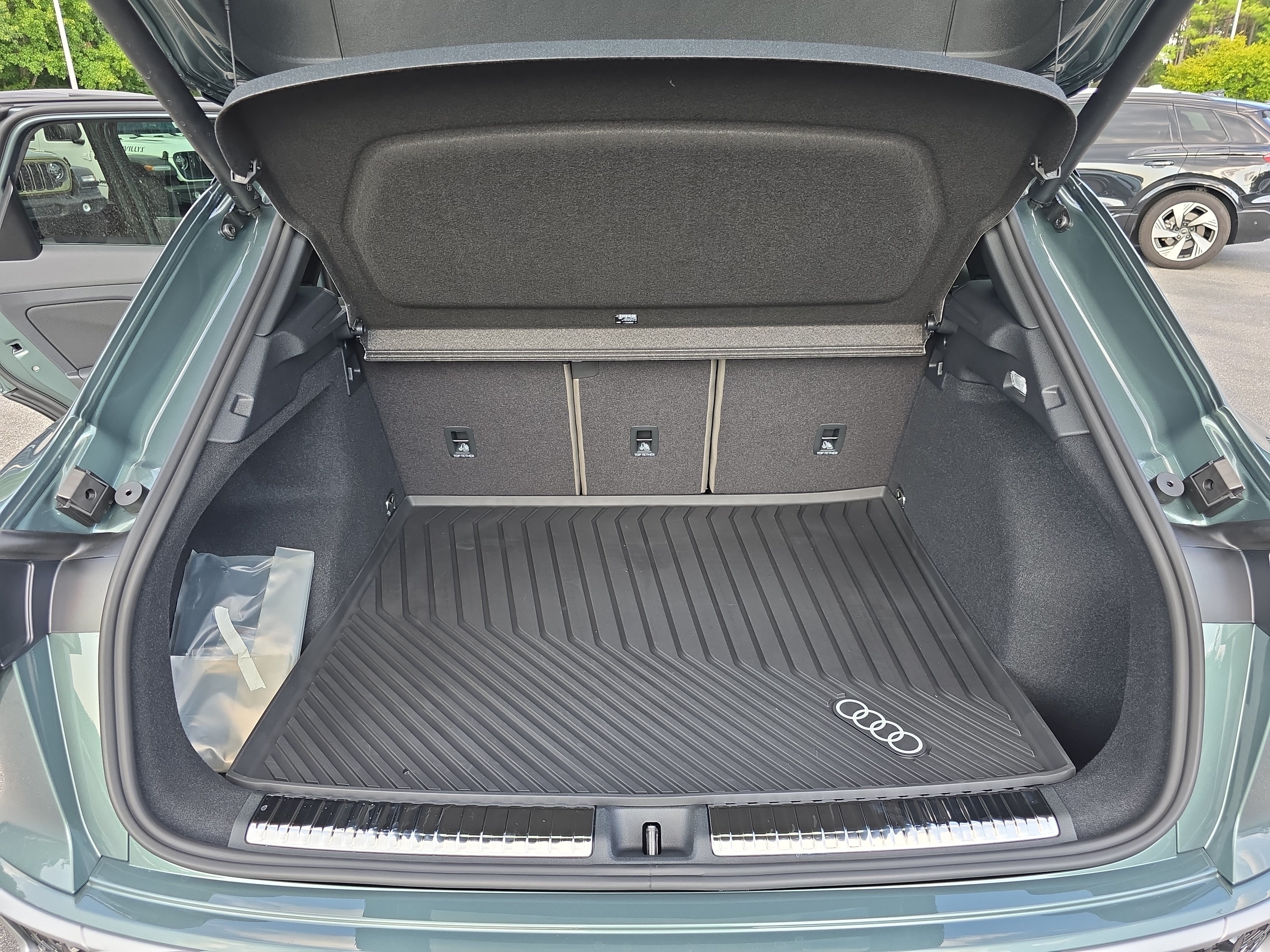 New 2026 Audi Q3 quattro 2.0T AWD/4WD image 12