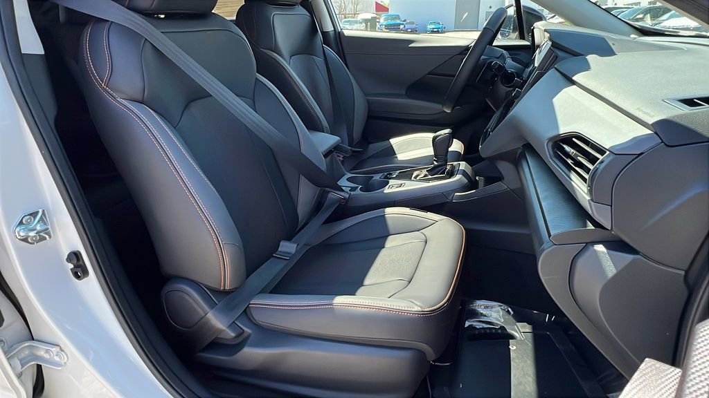 Certified 2025 Subaru Crosstrek 2.5i Limited w/ Crosstrek Mirror Package image 11