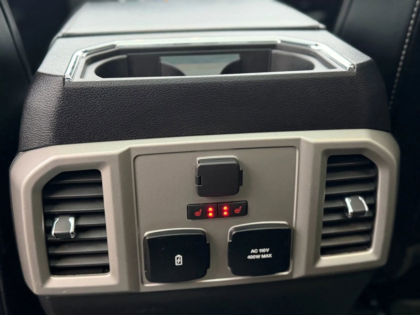 Used 2018 Ford F150 Lariat w/ Equipment Group 502A Luxury image 23