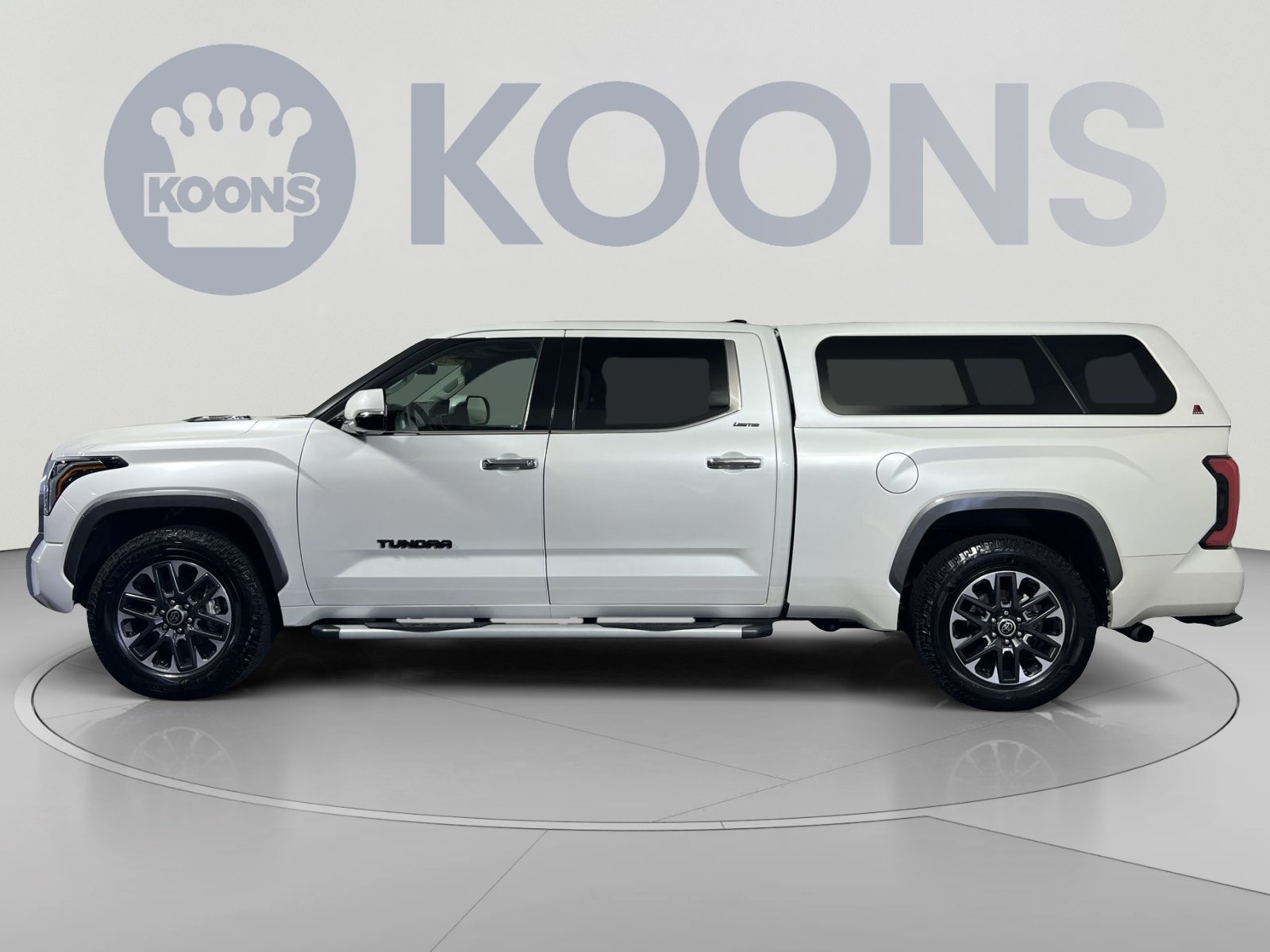 Used 2023 Toyota Tundra Limited AWD/4WD image 2
