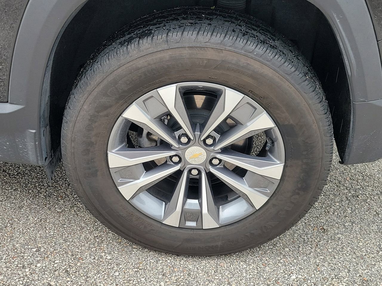 Used 2025 Chevrolet Equinox LT image 5