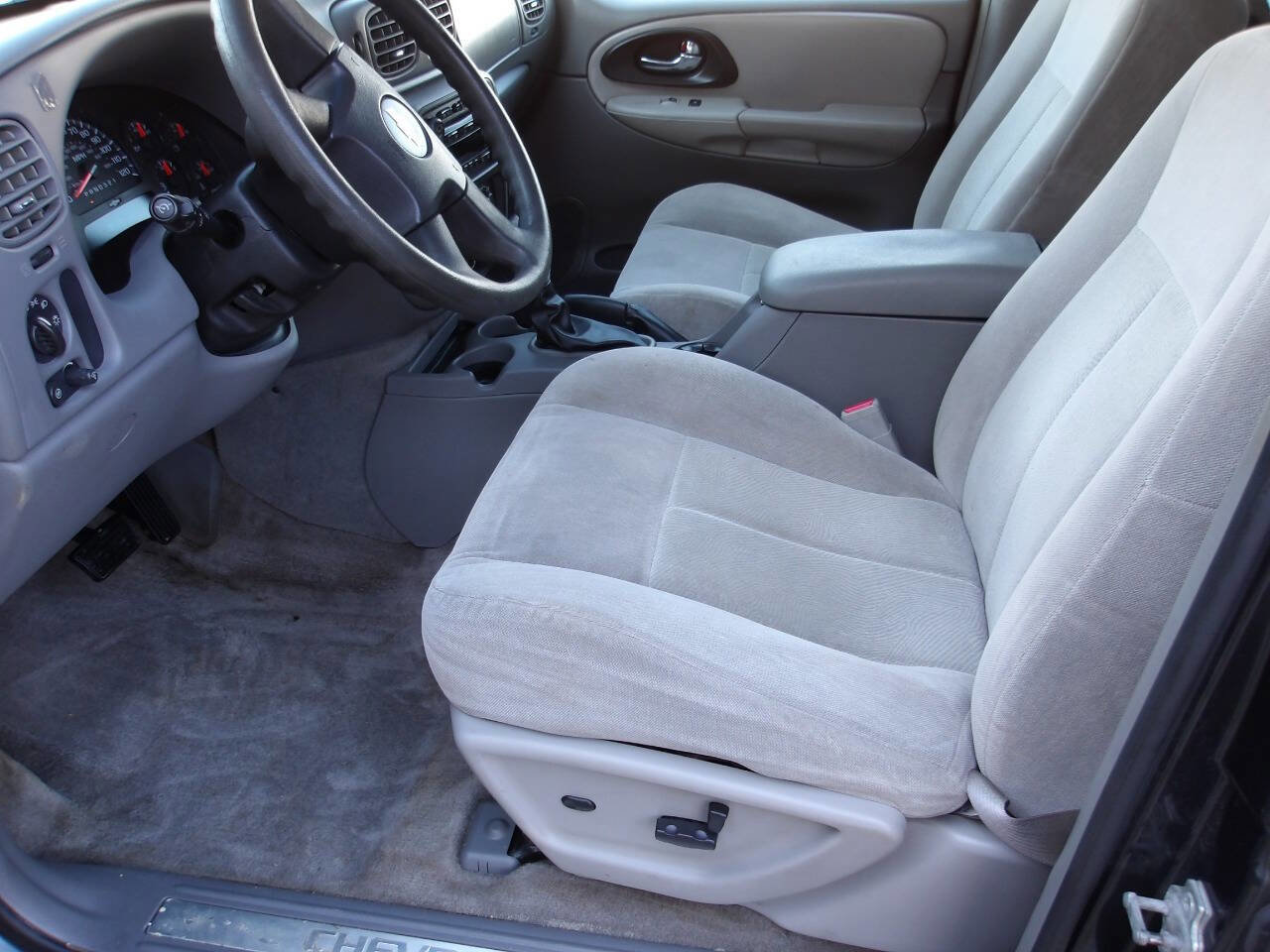 Used 2006 Chevrolet TrailBlazer LS image 6