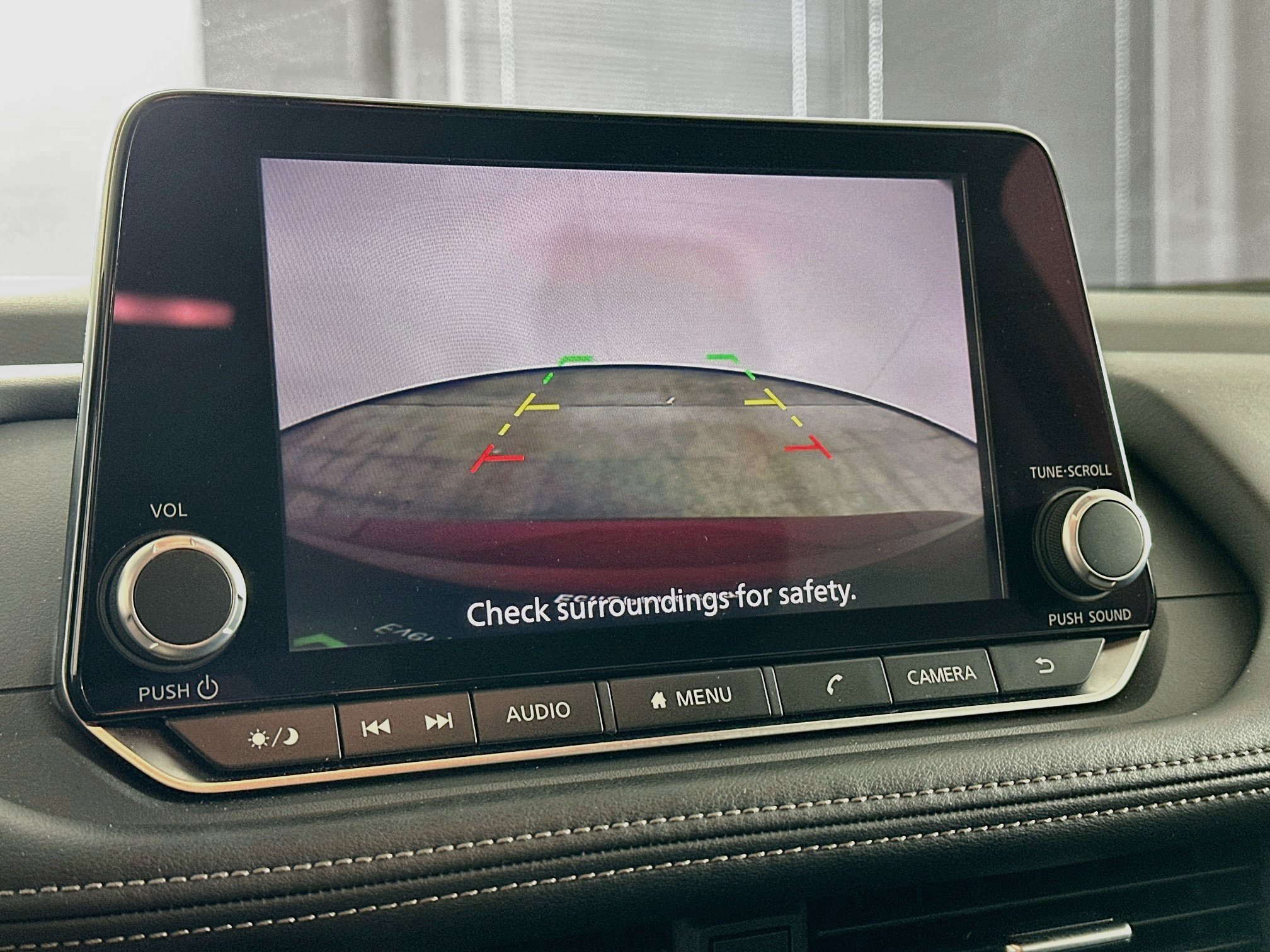 Used 2025 Nissan Rogue SV AWD/4WD image 22