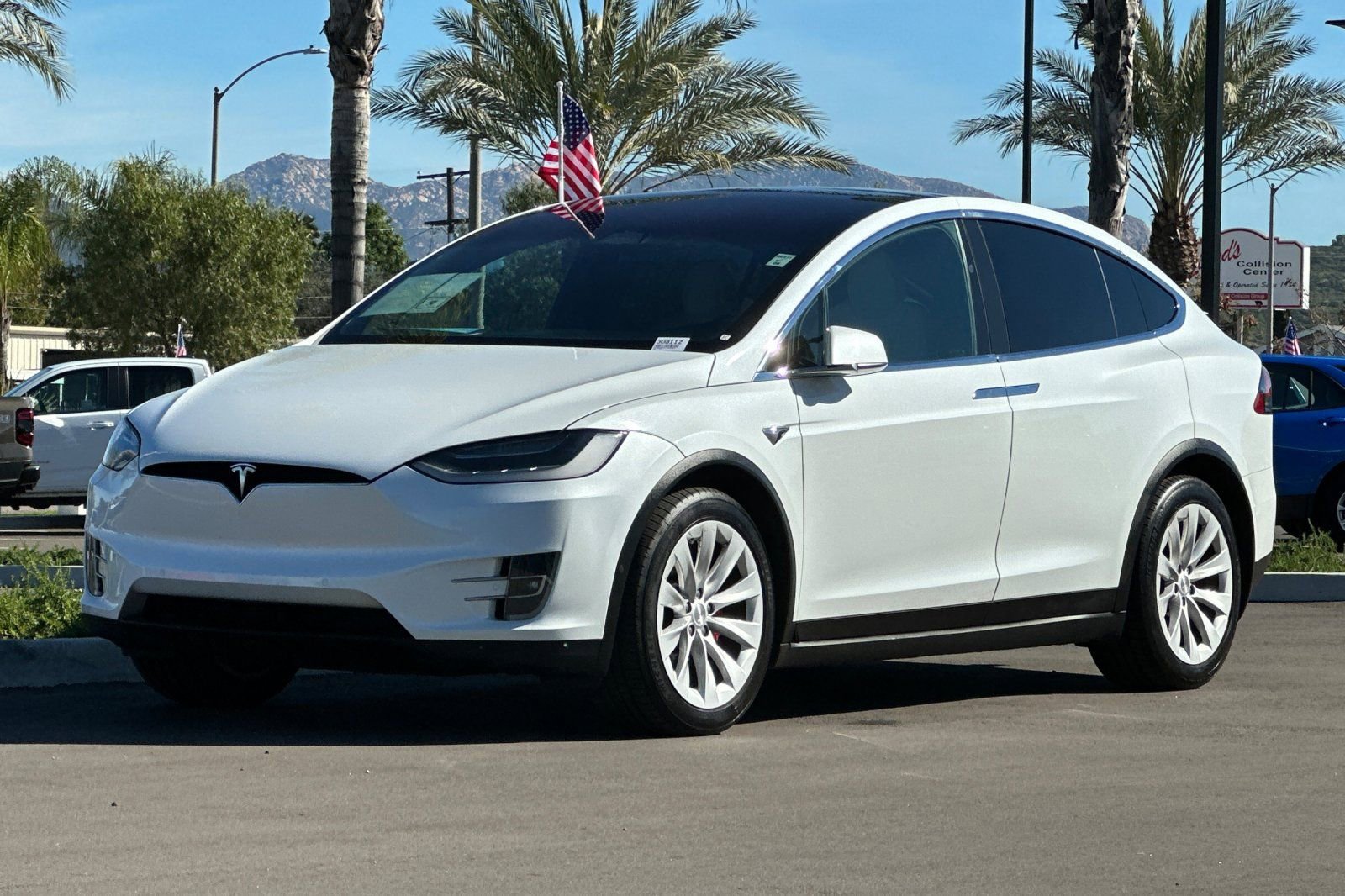 Used 2020 Tesla Model X Performance image 8