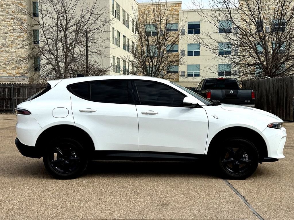 Used 2024 Dodge Hornet GT image 9