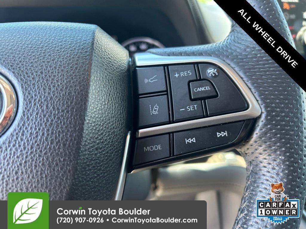 Used 2024 Toyota Sienna Limited AWD/4WD image 29