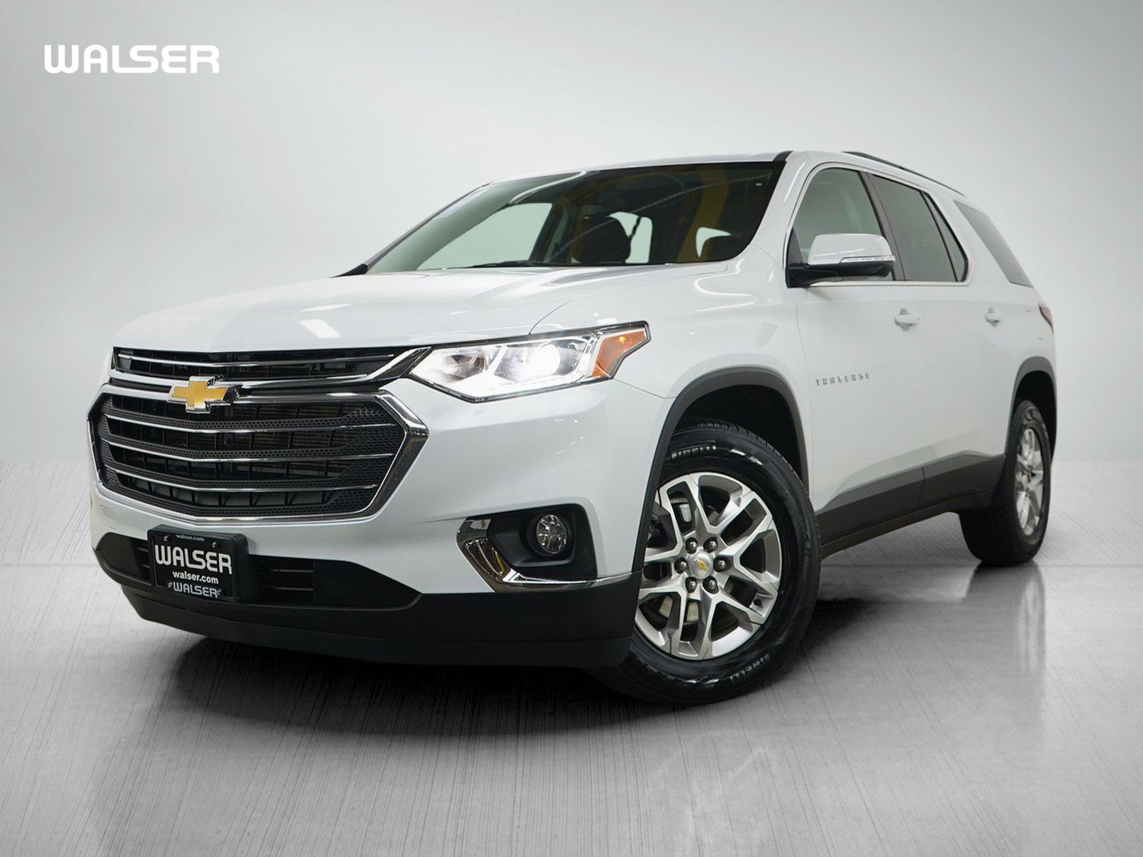Used 2021 Chevrolet Traverse LT