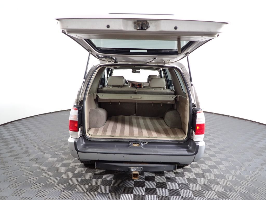 Used 2000 Toyota 4Runner Limited image 11