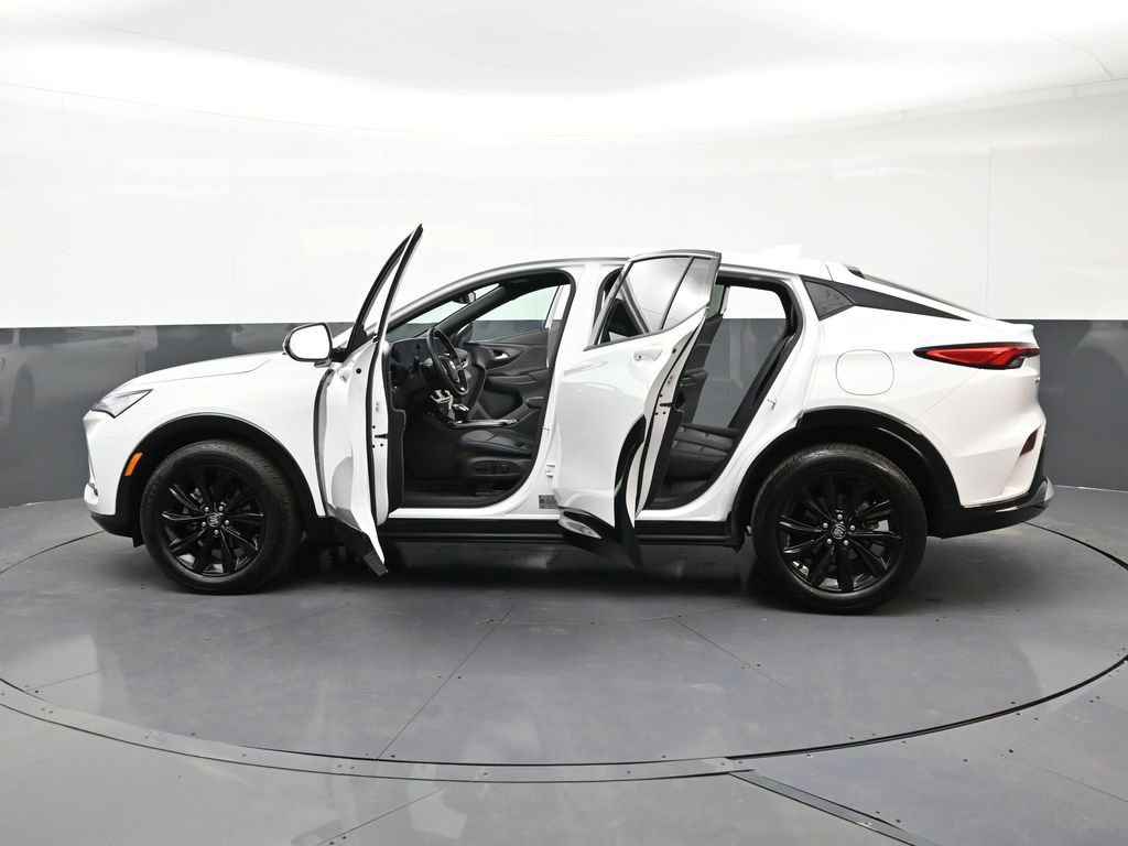 Used 2024 Buick Envista Sport Touring w/ Convenience I Package image 35