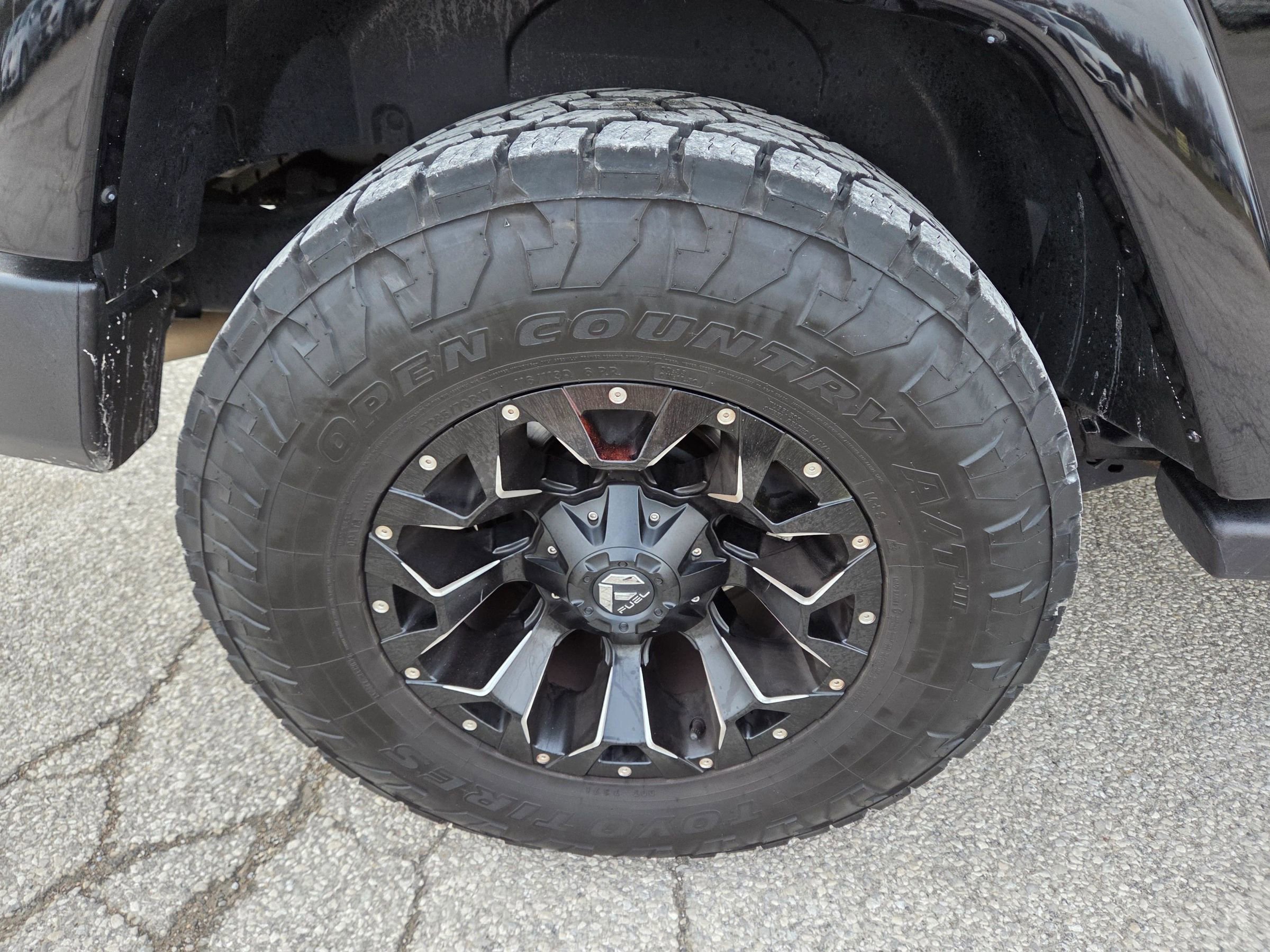 Used 2016 Jeep Wrangler Sahara image 10