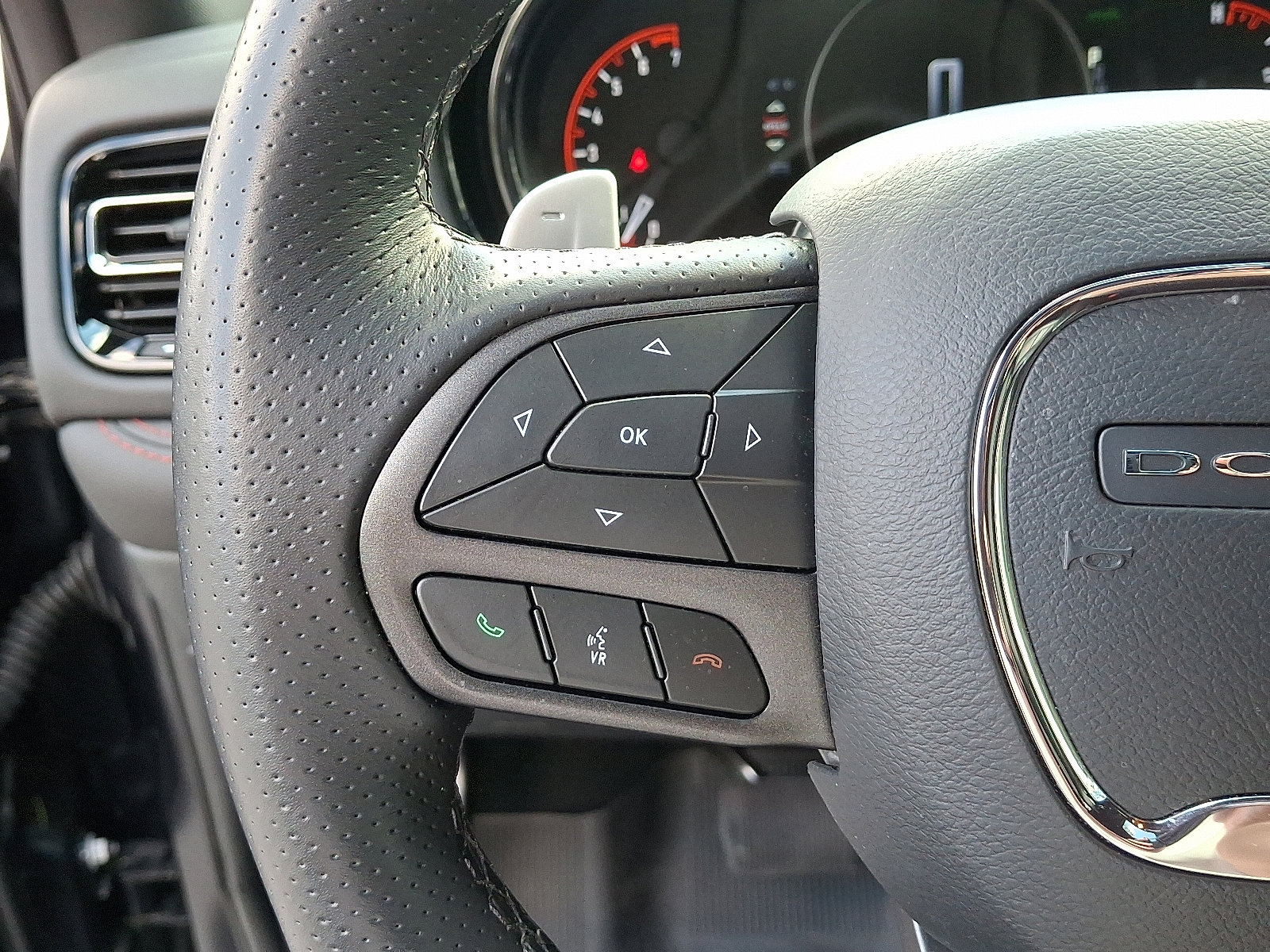 Certified 2024 Dodge Durango GT image 23