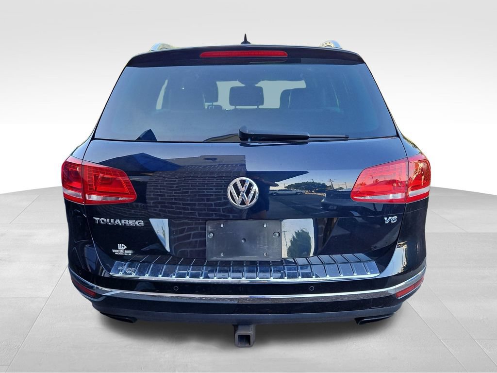 Used 2017 Volkswagen Touareg Wolfsburg Edition AWD/4WD image 5