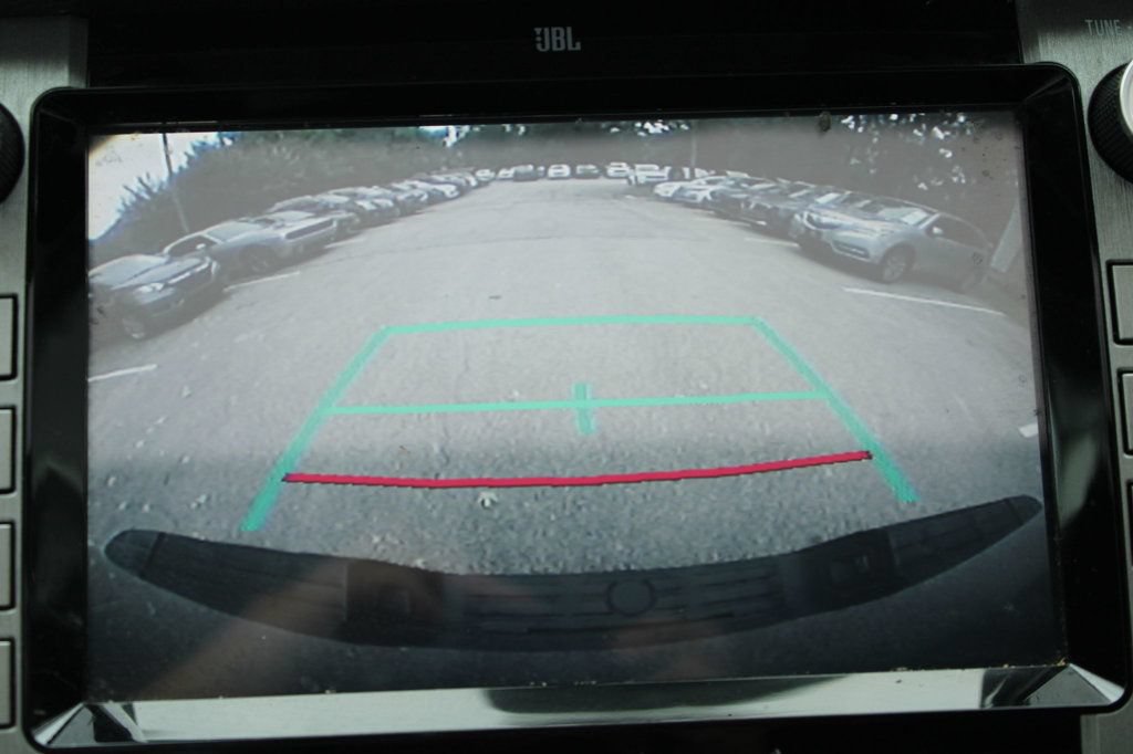 Used 2020 Toyota Tundra Platinum AWD/4WD image 16
