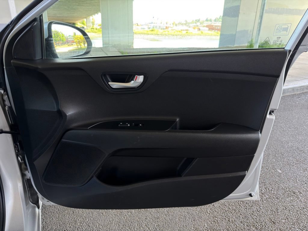 Used 2018 Kia Rio S FWD image 30