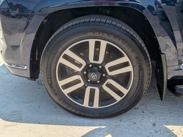 Used 2022 Toyota 4Runner Limited AWD/4WD image 24