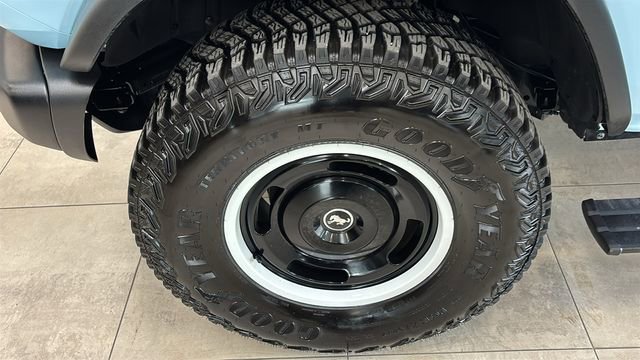 Used 2023 Ford Bronco Heritage Edition AWD/4WD image 39