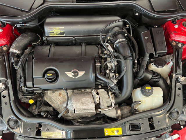 Used 2015 MINI Cooper Roadster S FWD image 29