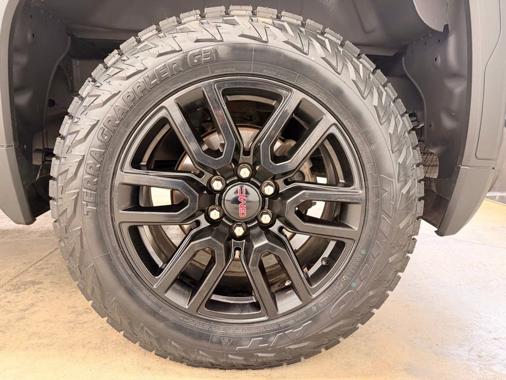 Used 2022 GMC Sierra 1500 Elevation image 15