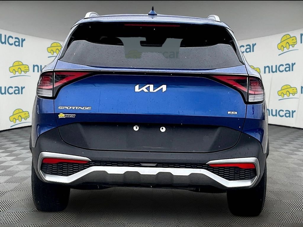 Used 2023 Kia Sportage EX AWD/4WD image 5