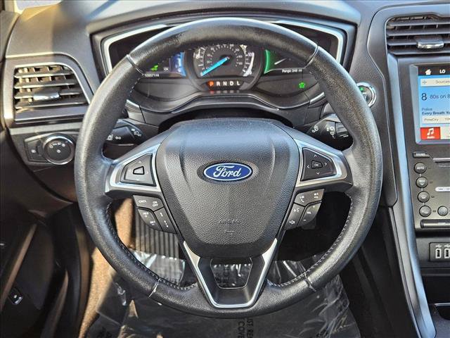 Used 2019 Ford Fusion Energi Titanium FWD image 14