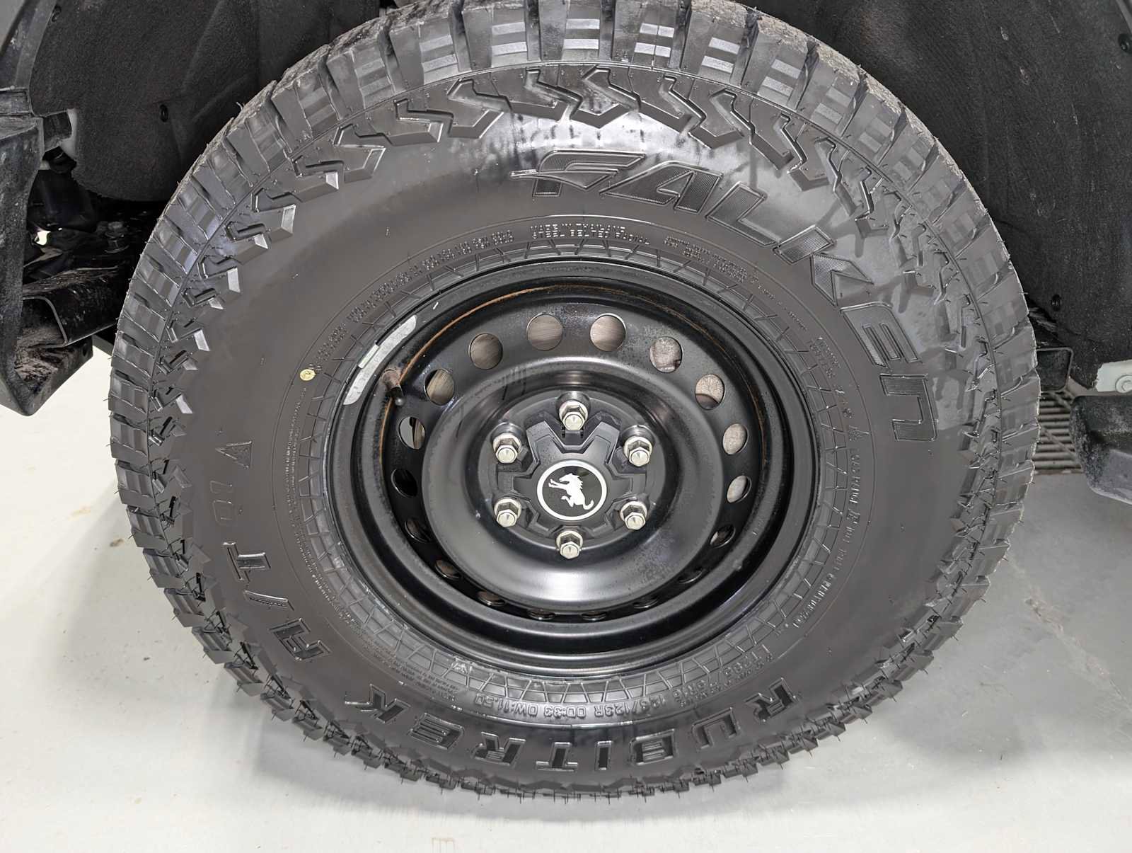 Used 2023 Ford Bronco 4-Door image 3