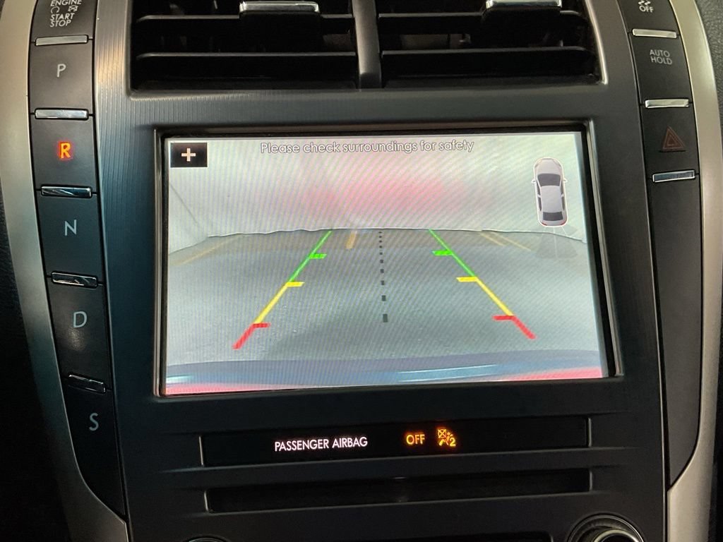 Used 2018 Lincoln MKZ Premiere FWD image 16
