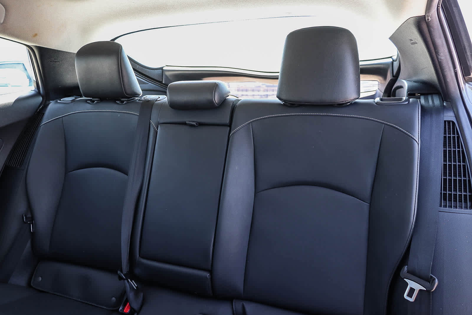 Used 2022 Toyota Prius Prime XLE image 17