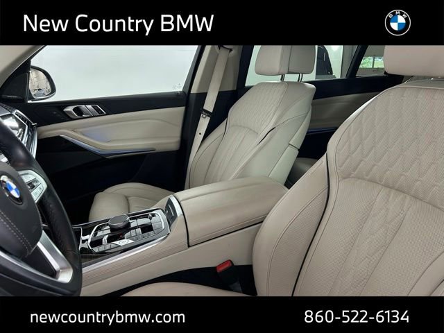 Used 2023 BMW X7 xDrive40i w/ Premium Package AWD/4WD image 25