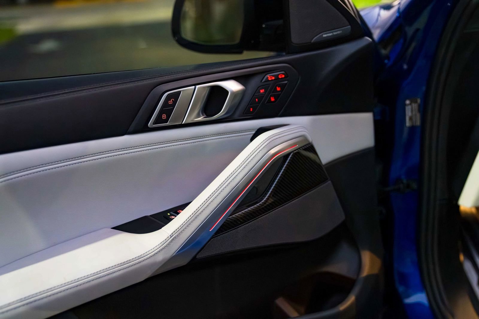 Used 2023 BMW X6 M w/ Executive Package image 38