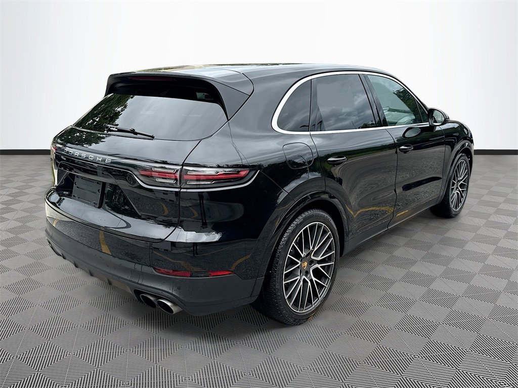 Used 2019 Porsche Cayenne S w/ Premium Plus Package image 8