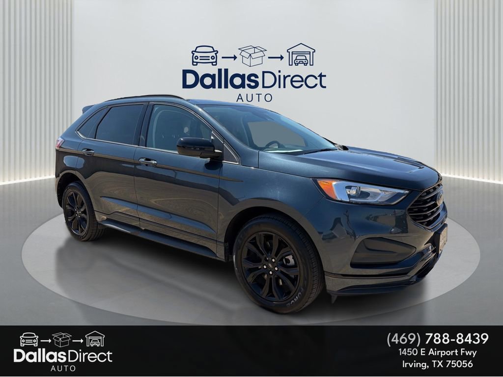 Used 2022 Ford Edge SE w/ Black Appearance Package image 2