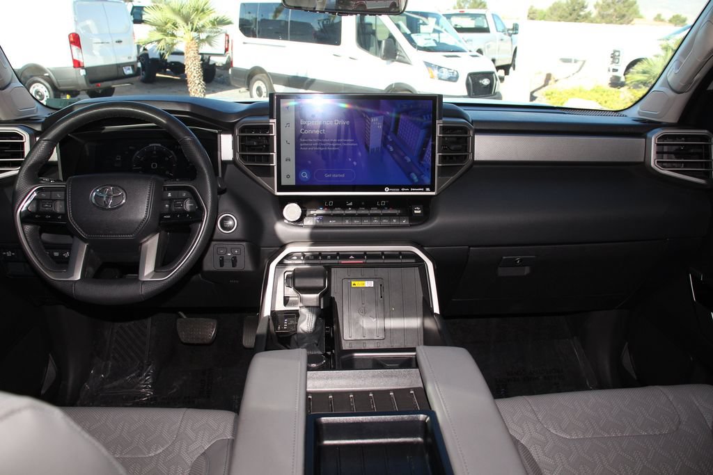 Used 2024 Toyota Tundra Limited AWD/4WD image 18