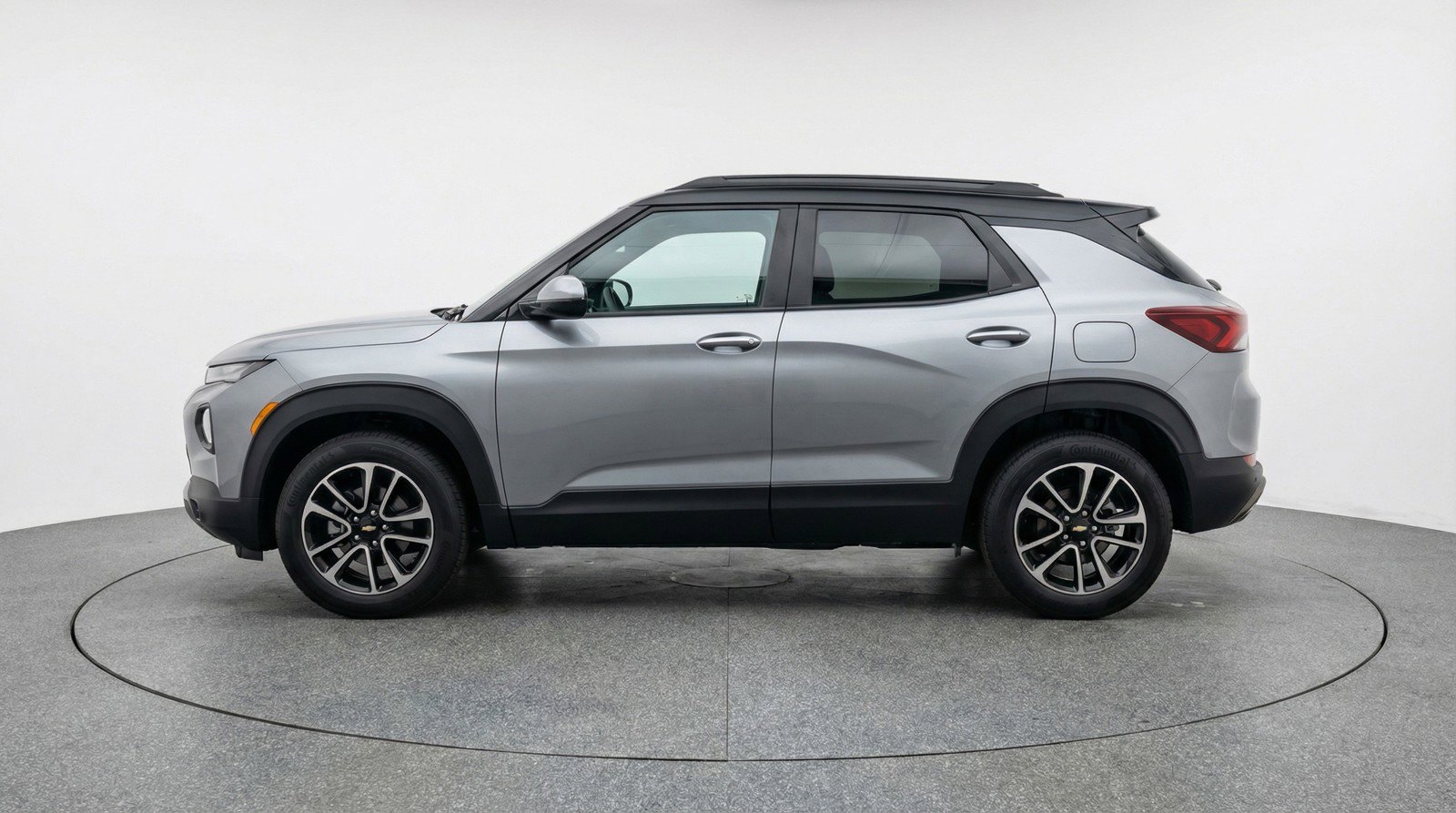 Used 2025 Chevrolet TrailBlazer LT image 5