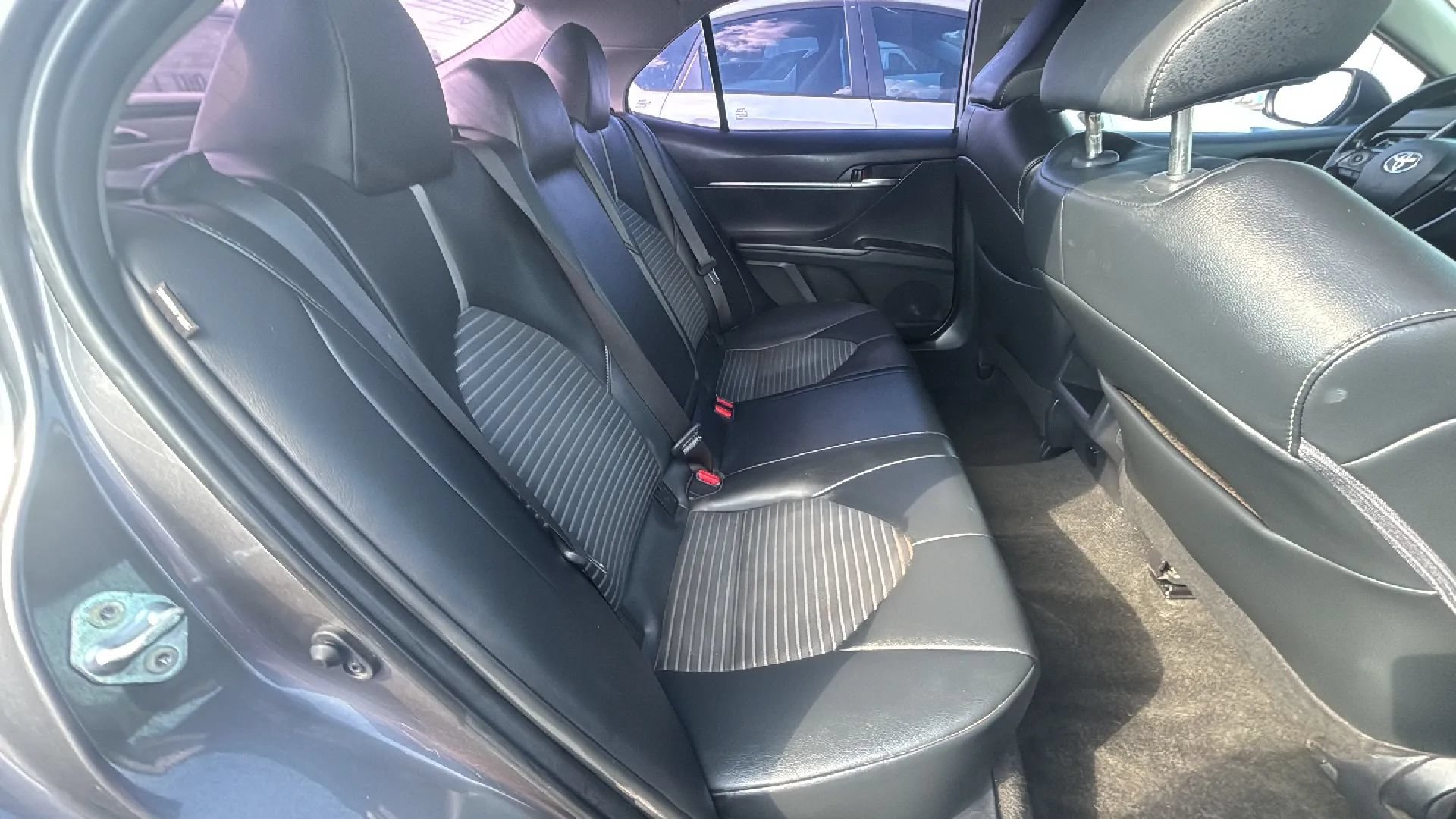 Used 2023 Toyota Camry SE FWD image 24