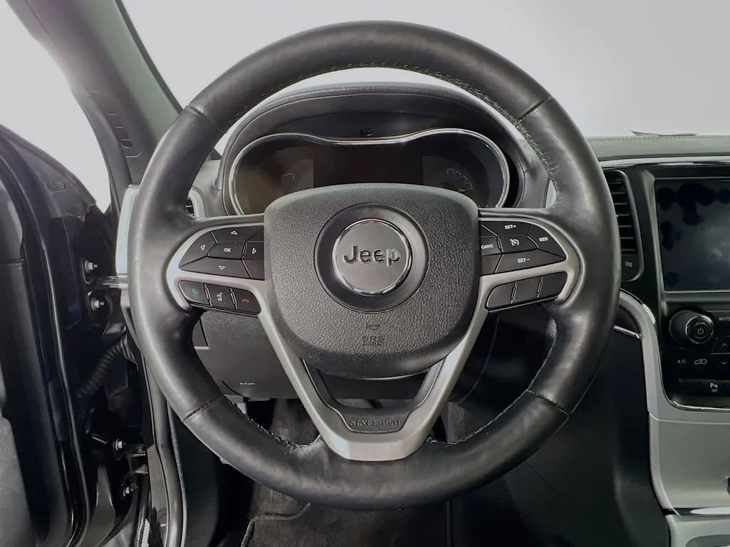 Used 2018 Jeep Grand Cherokee Limited RWD image 12