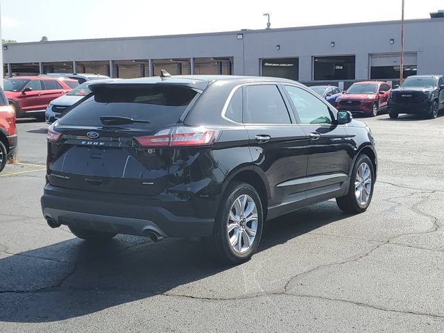 Used 2023 Ford Edge Titanium AWD/4WD image 4