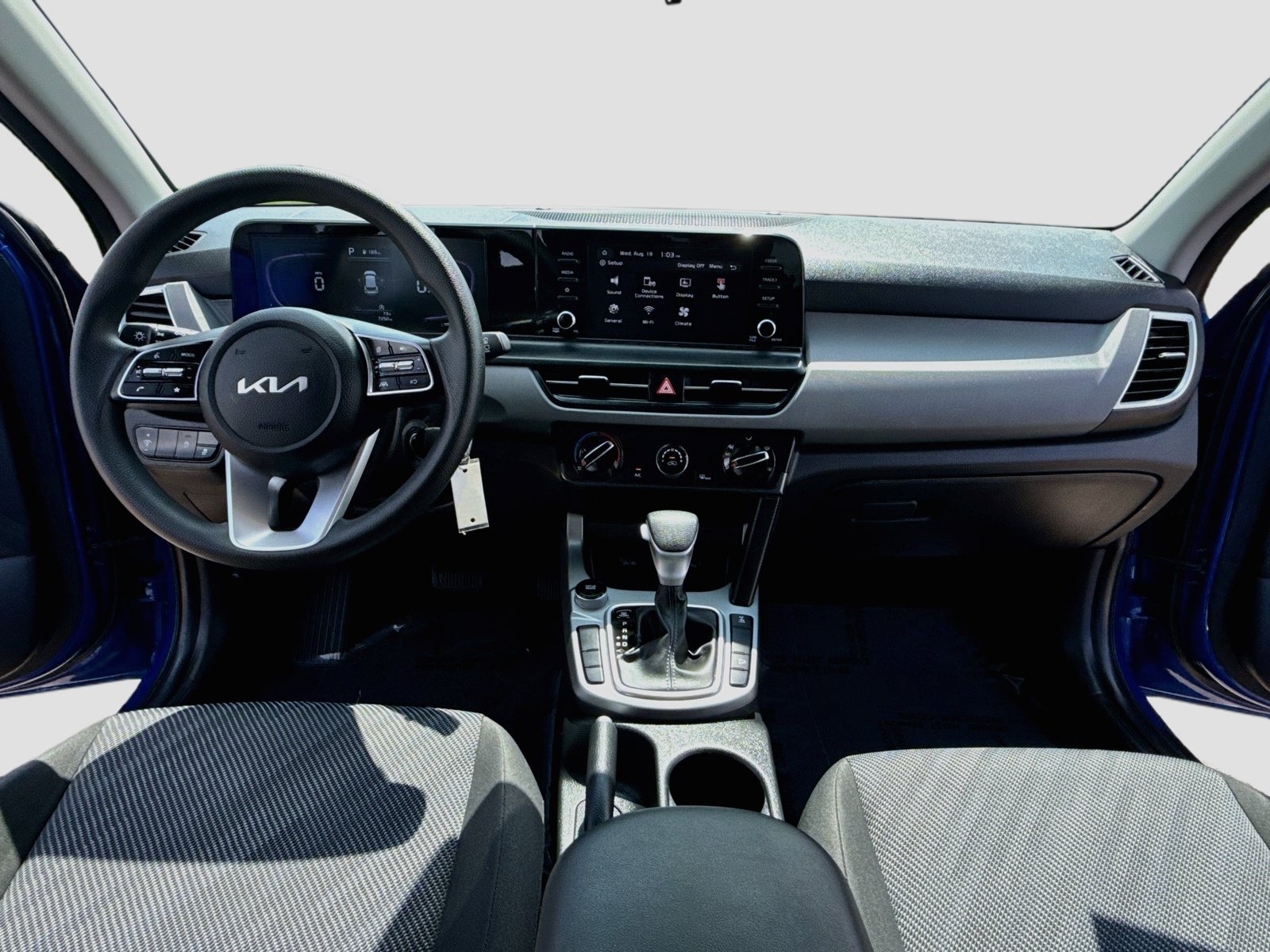 Used 2024 Kia Seltos LX AWD/4WD image 14