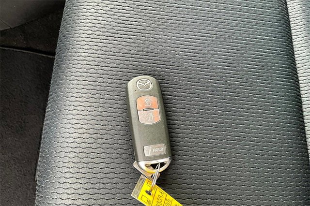 Used 2015 MAZDA CX-5 Sport w/ Bluetooth Audio Package image 10