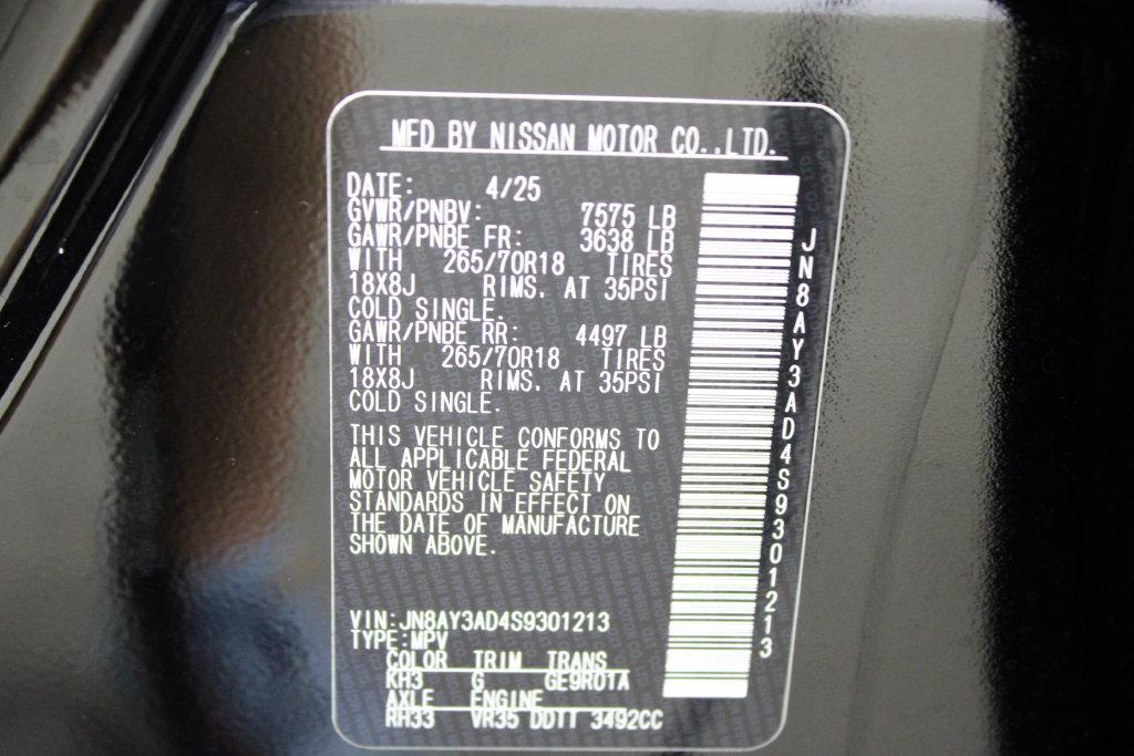 Used 2025 Nissan Armada SV RWD image 28