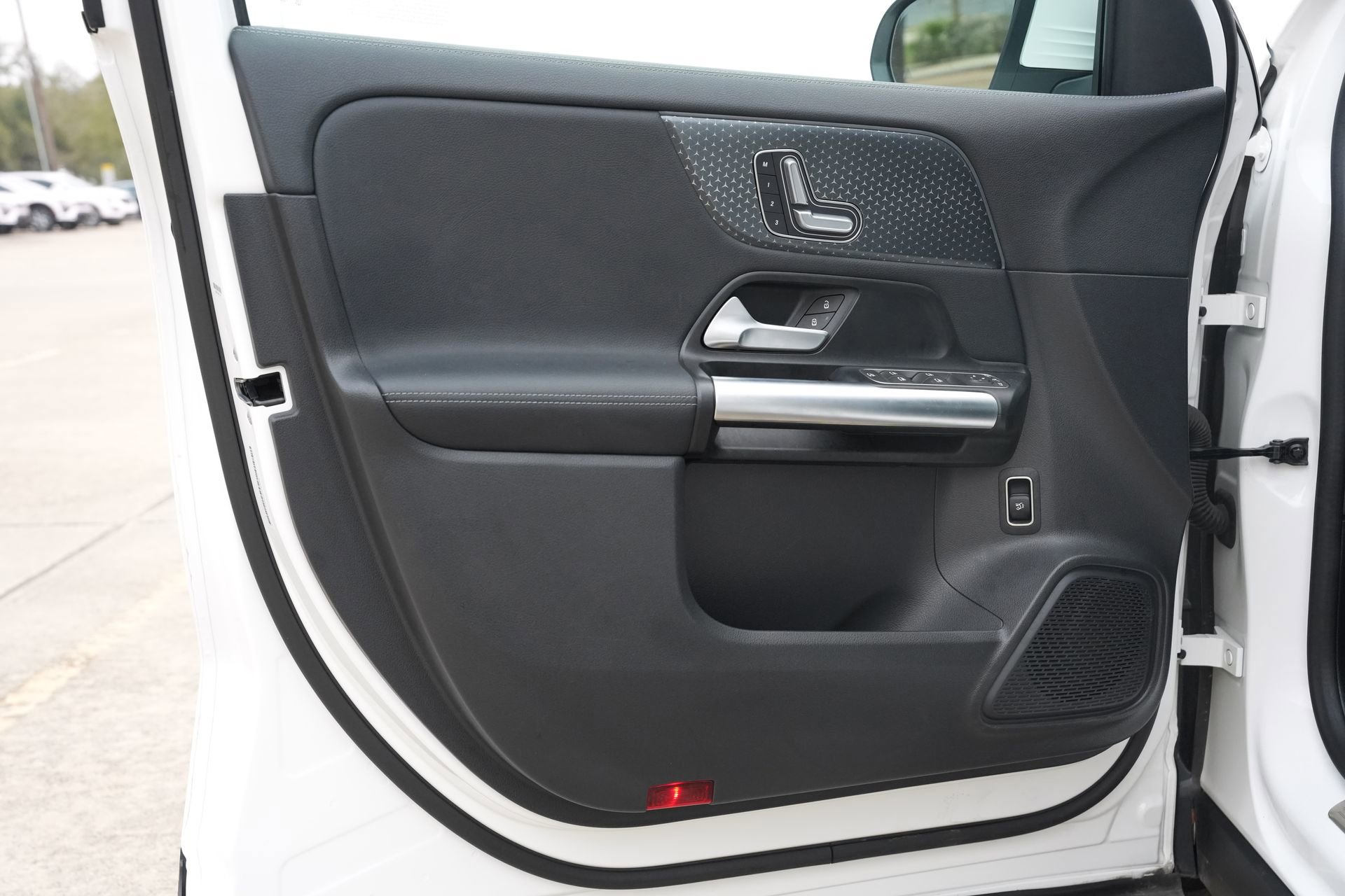 Used 2025 Mercedes-Benz GLA 250 image 18