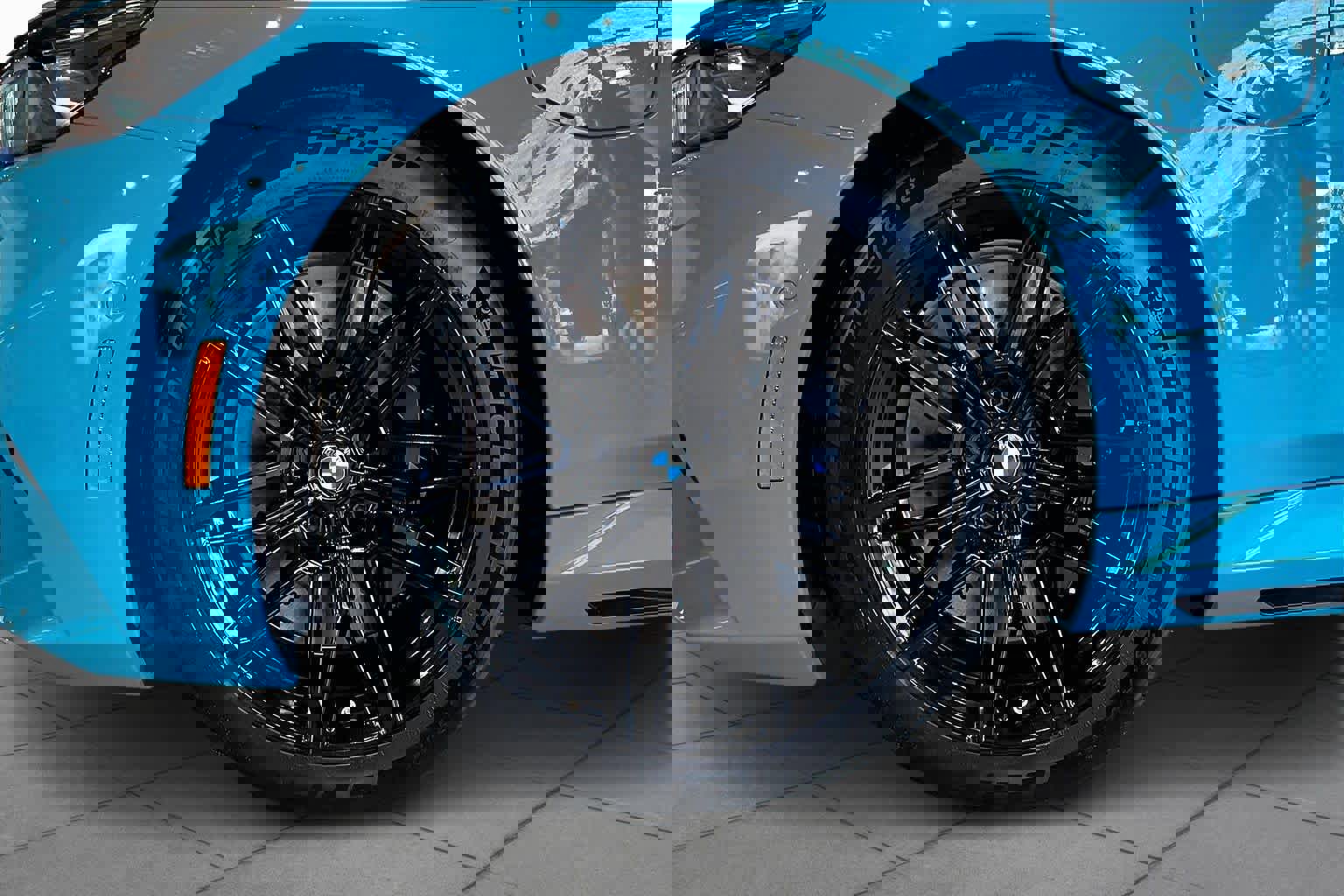 New 2026 BMW M5 w/ Executive Package image 11