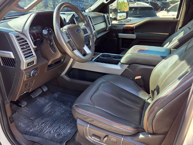 Used 2017 Ford F250 King Ranch w/ King Ranch Ultimate Package AWD/4WD image 8