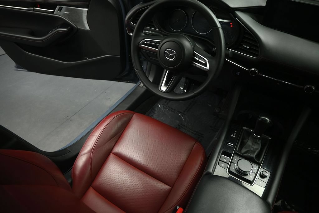 Used 2022 MAZDA MAZDA3 s FWD image 38