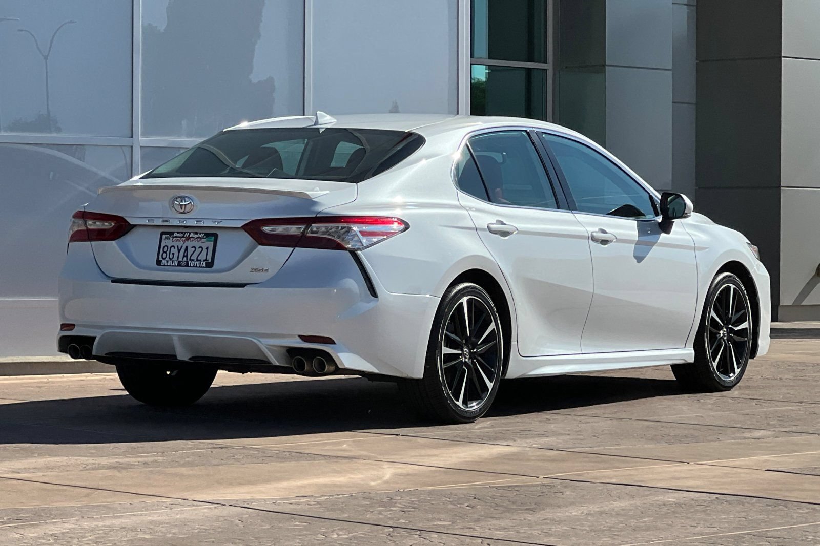 Certified 2019 Toyota Camry XSE FWD image 4