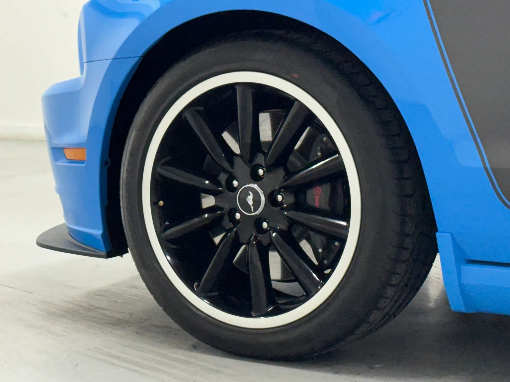 Used 2013 Ford Mustang Boss 302 RWD image 36