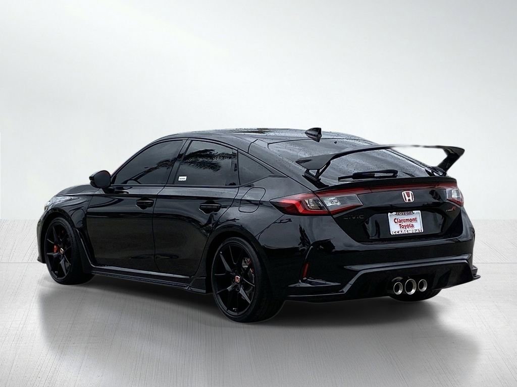 Used 2025 Honda Civic Type R image 4