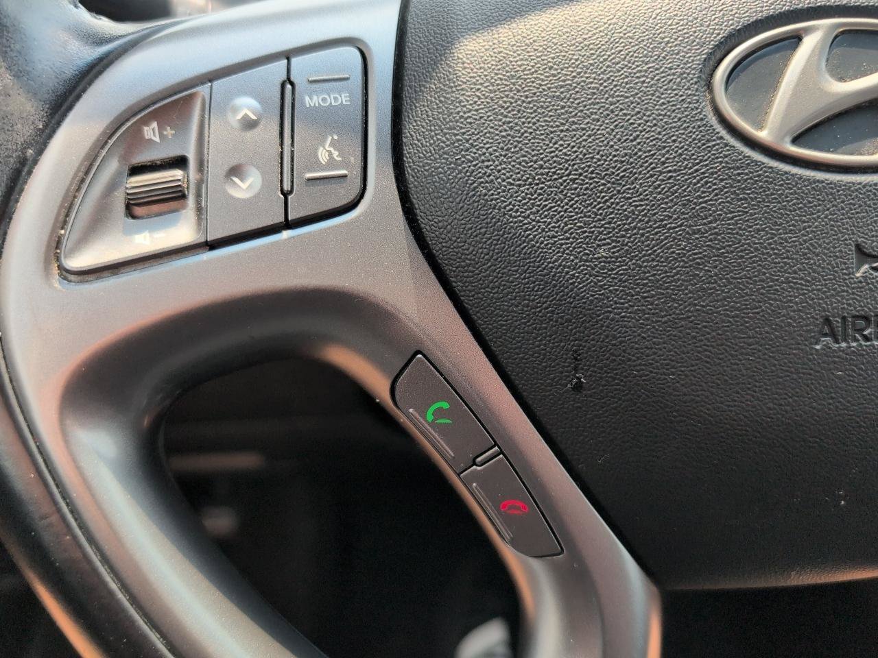 Used 2014 Hyundai Tucson Limited FWD image 7